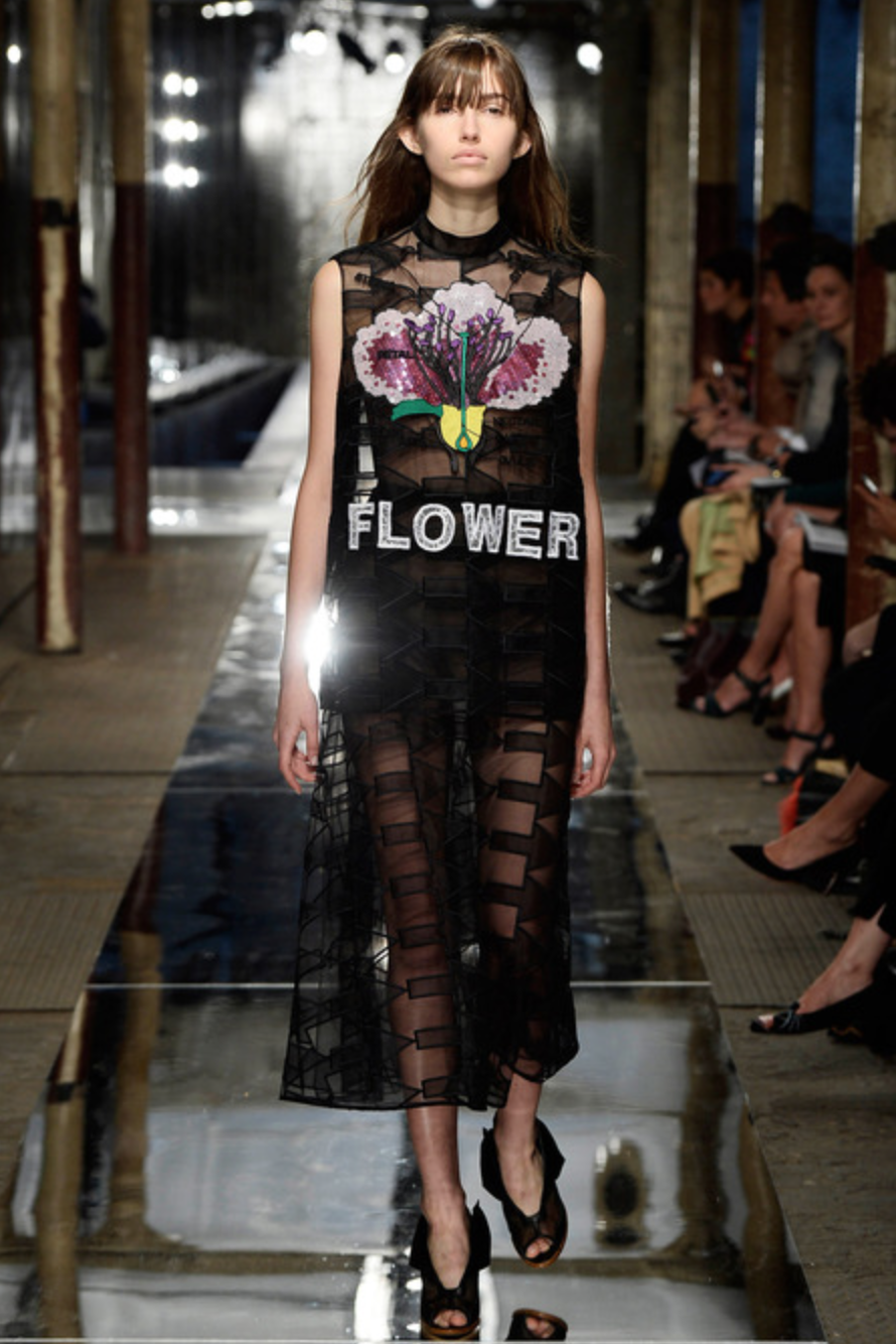 Christopher Kane S2014 http://www.style.com/fashionshows/complete/slideshow/S2014RTW-CKANE/#54